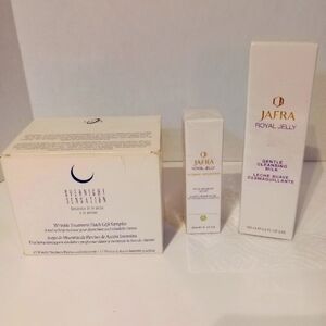 JAFRA‎ Lot of 3. Royal Jelly Gentle Cleansing Milk, Pore Minimizer Serum & ...